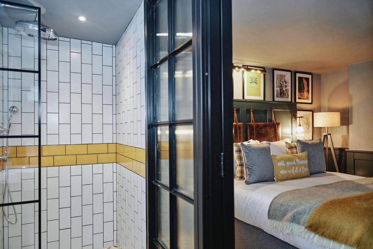 Kings Arms - Egham-Windsor 호텔 외부 사진