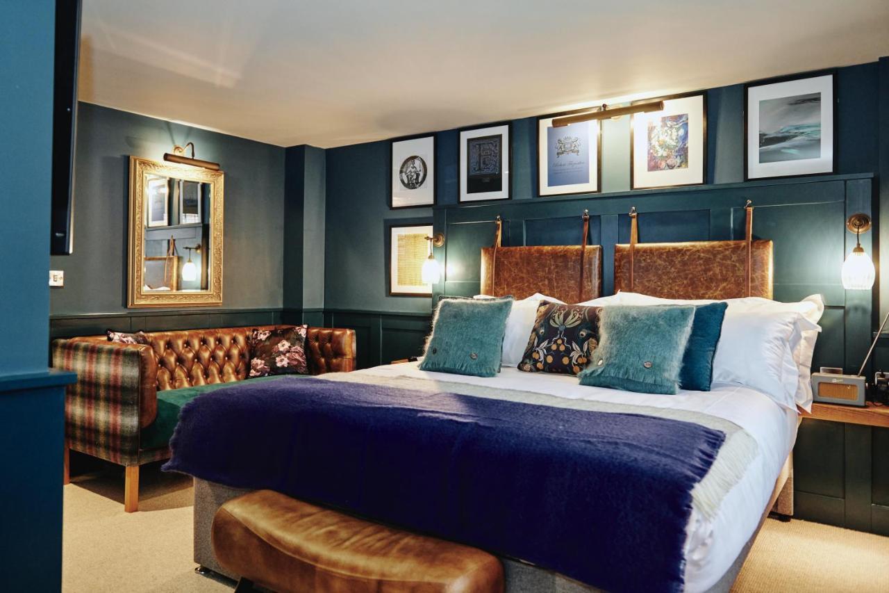 Kings Arms - Egham-Windsor 호텔 외부 사진